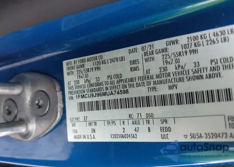 2021 Ford Escape Titanium from USA, damaged, VIN 1FMCU9J96MUA74598